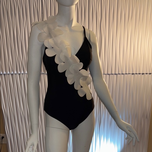 FymnSi Womens Black 3D Floral Swimsuit Set S NWT - Picture 13 of 16